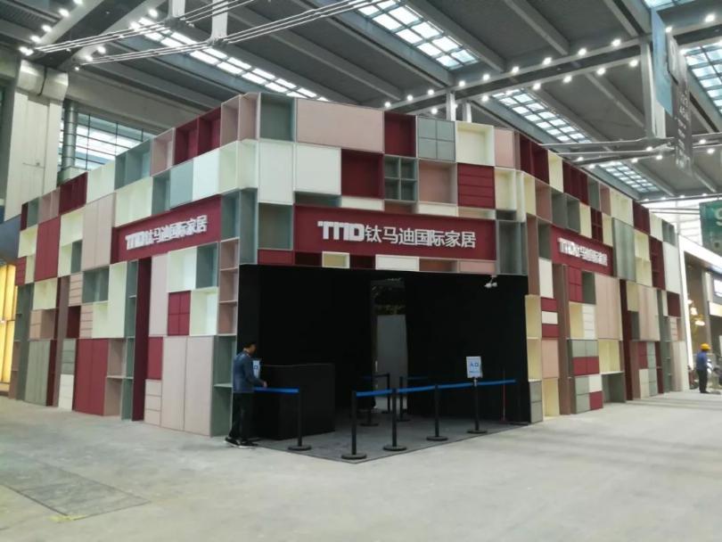 怎樣的SMART展臺(tái)設(shè)計(jì)搭建服務(wù)能最大化提升品牌形象？(圖1)